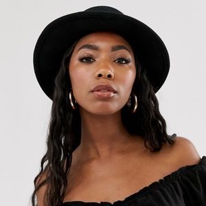 Black Wool Hat